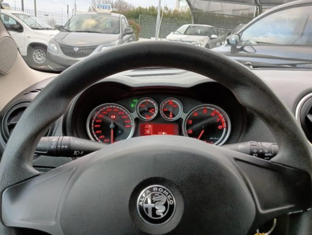 Alfa Romeo MiTo usata a Brescia (8)