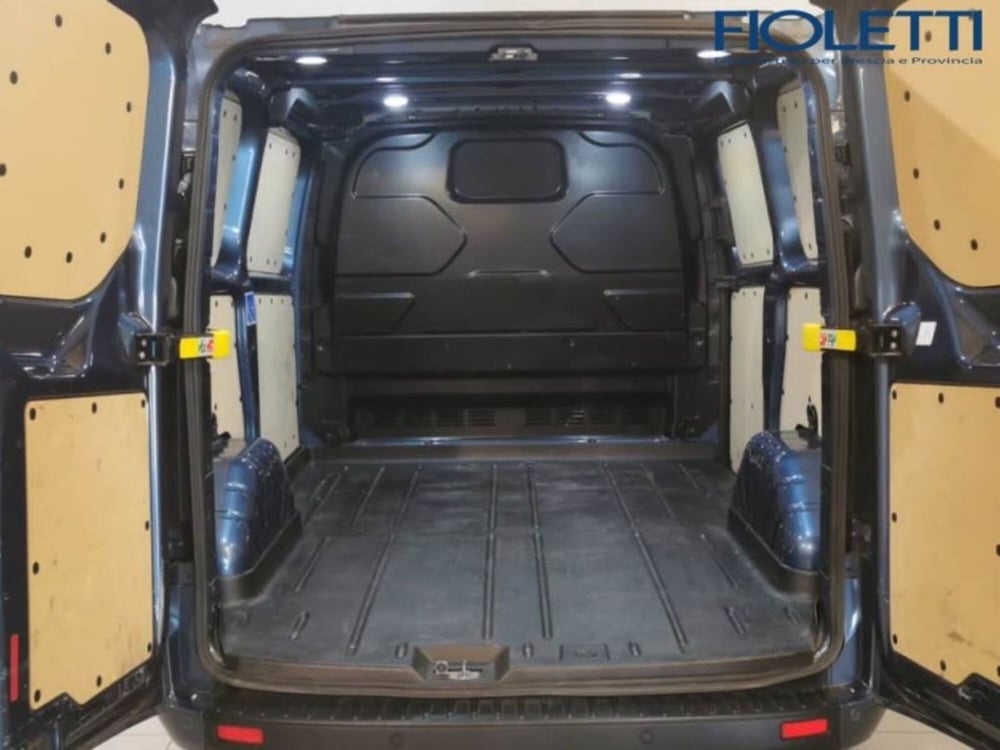 Ford Transit Custom Furgone usata a Brescia (11)