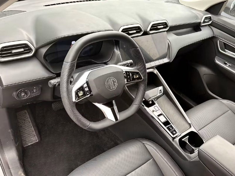 Mg ZS nuova a Napoli (6)