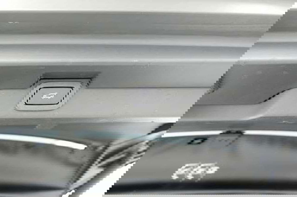 Land Rover Discovery usata a Mantova (13)