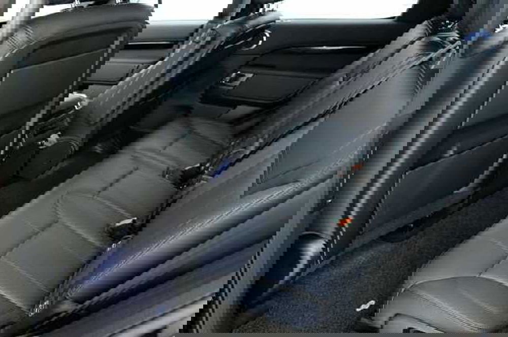 Land Rover Discovery usata a Mantova (12)