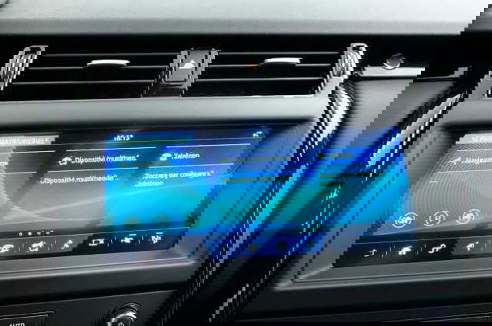 Land Rover Discovery usata a Mantova (18)