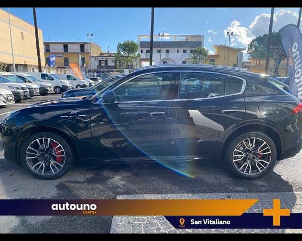 Maserati Grecale usata a Napoli (8)