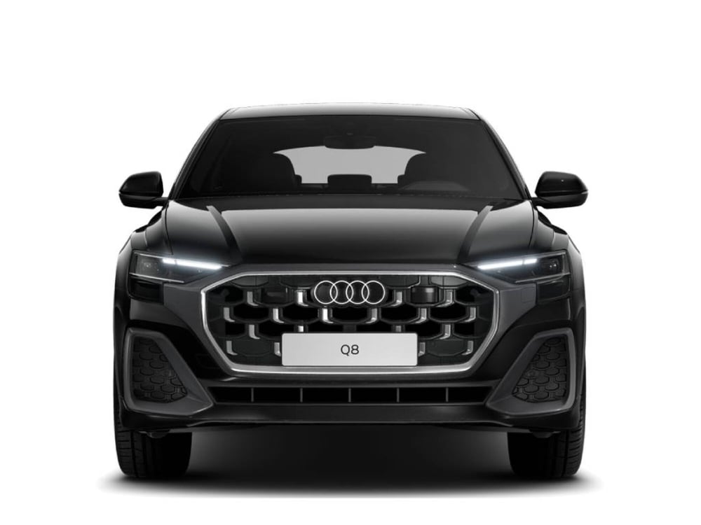 Audi Q8 nuova a Novara (5)