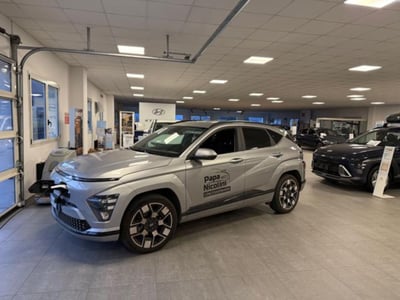 Hyundai Kona EV 64 kWh Exclusive del 2024 usata a Montecrestese