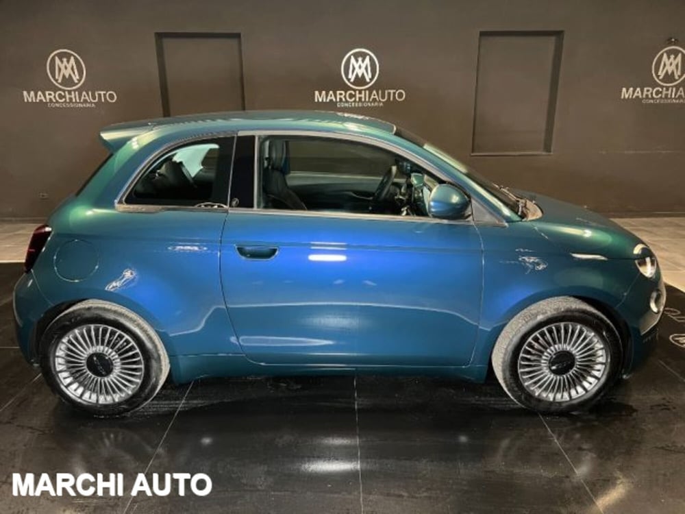 Fiat 500e nuova a Perugia (4)