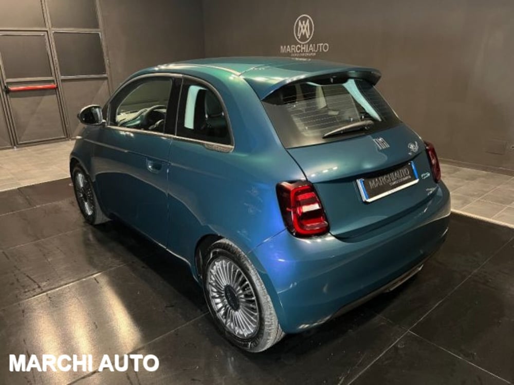 Fiat 500e nuova a Perugia (7)