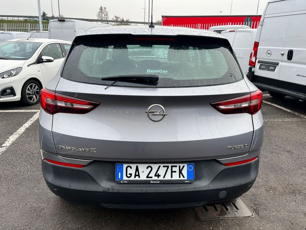 Opel Grandland usata a Milano (8)