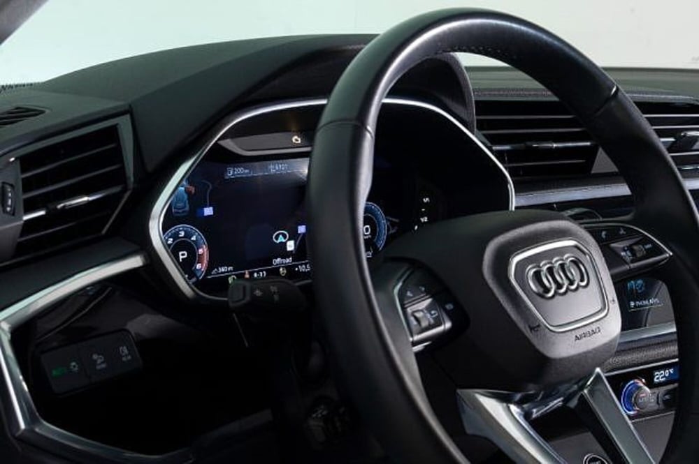 Audi Q3 Sportback usata a Novara (10)