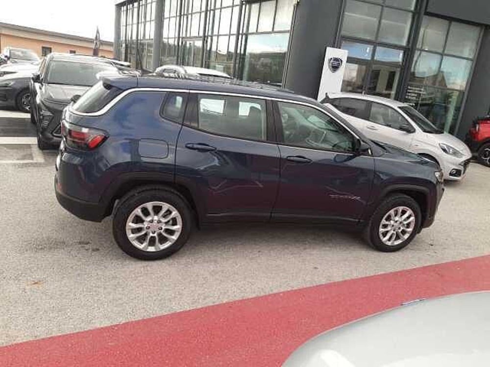 Jeep Compass nuova a Ancona (7)