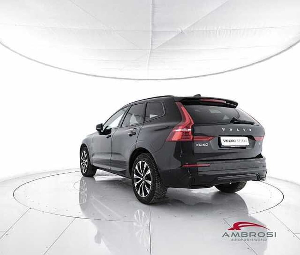 Volvo XC60 usata a Perugia (4)