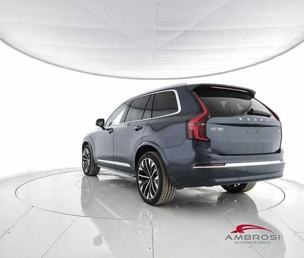 Volvo XC90 nuova a Viterbo (4)