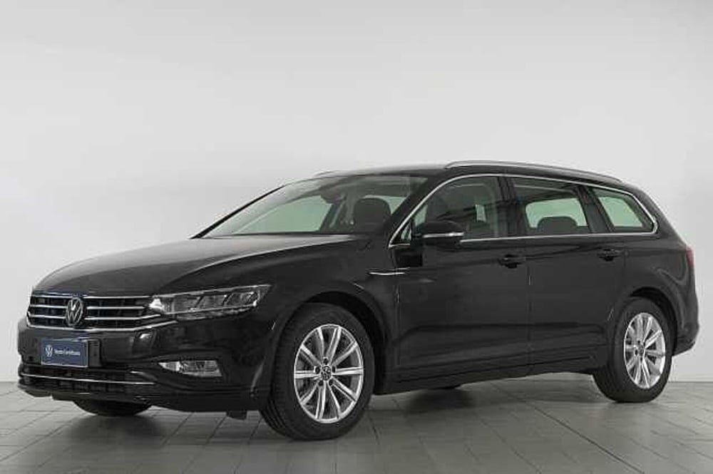 Volkswagen Passat usata a Como