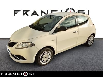 Lancia Ypsilon 1.2 69 CV 5 porte GPL Ecochic Platinum  del 2016 usata a Mirandola