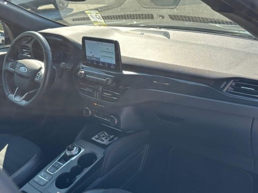 Ford Kuga usata a Lucca (15)