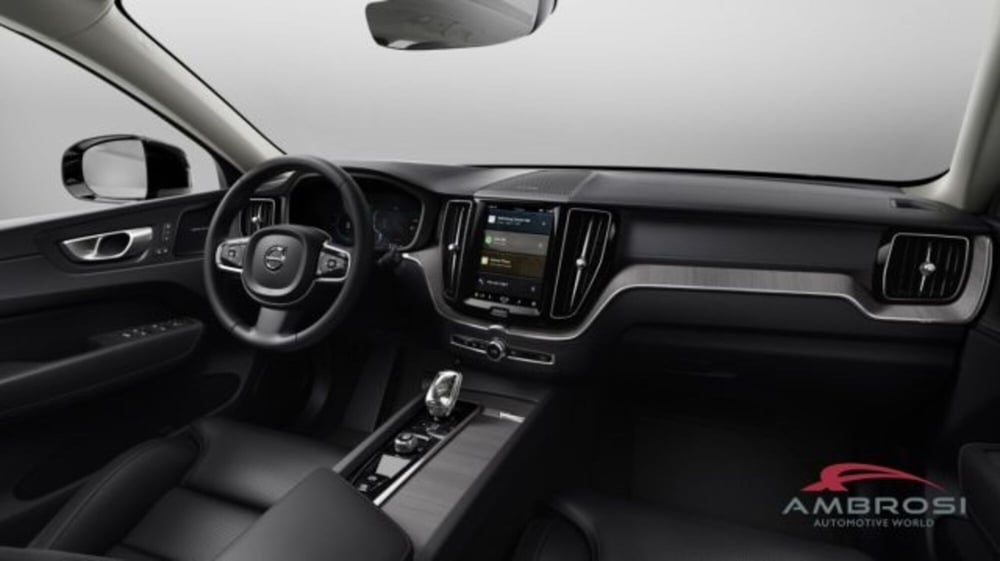 Volvo XC60 nuova a Perugia (9)