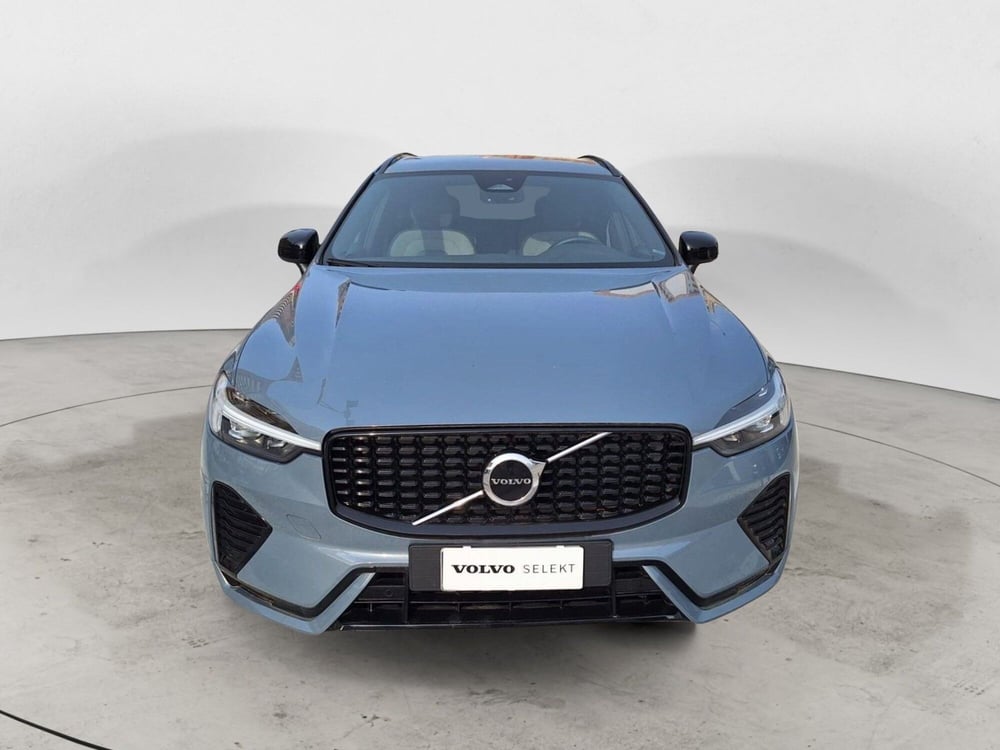 Volvo XC60 usata a Bari (3)