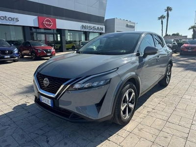 Nissan Qashqai 1.3 mhev Tekna 2wd 140cv del 2023 usata a Taranto