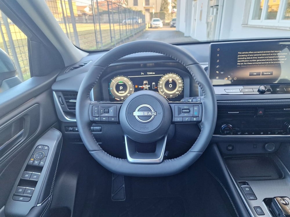 Nissan Qashqai nuova a Varese (13)