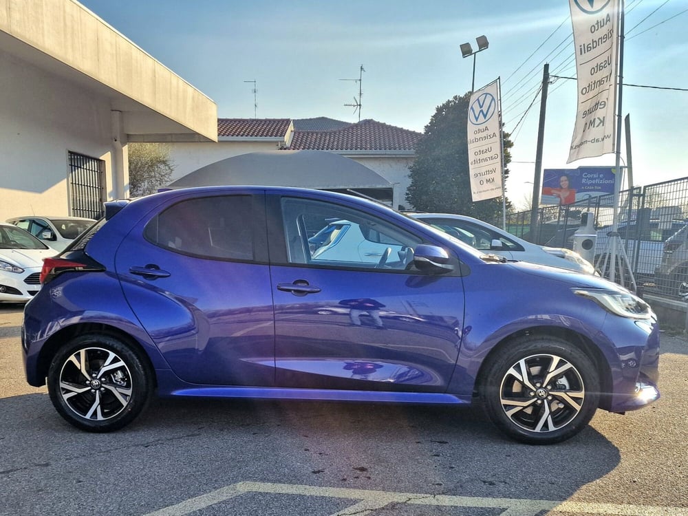 Toyota Yaris nuova a Varese (4)