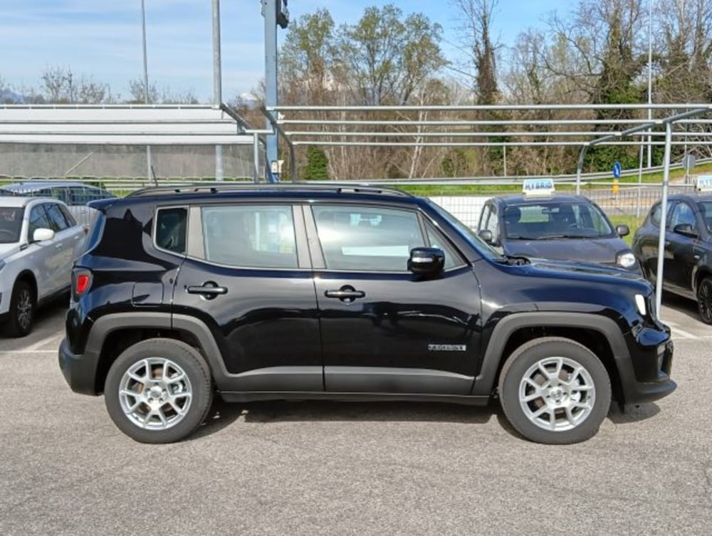 Jeep Renegade nuova a Brescia (4)