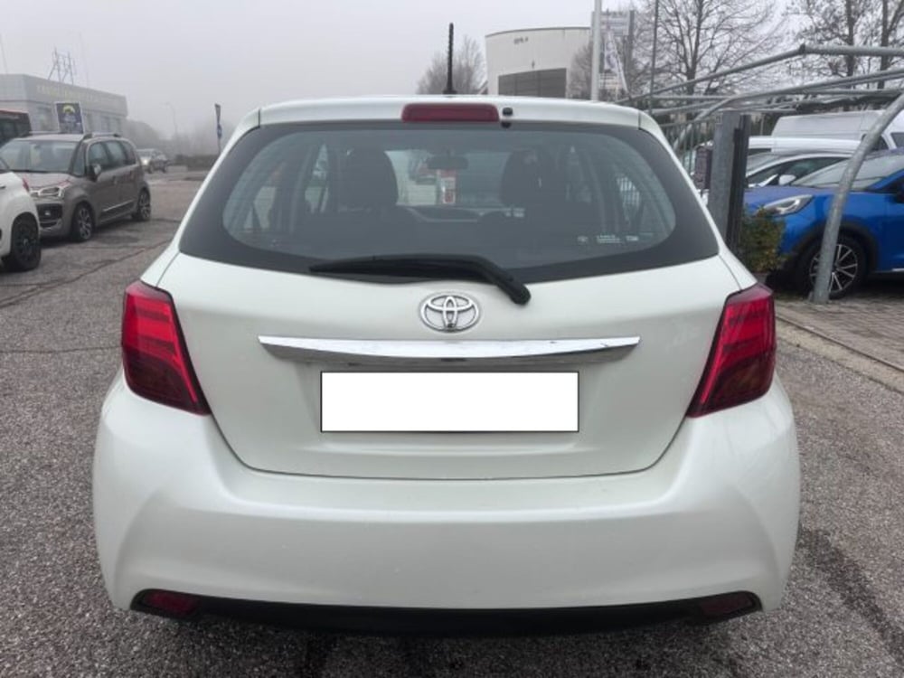 Toyota Yaris usata a Lodi (4)