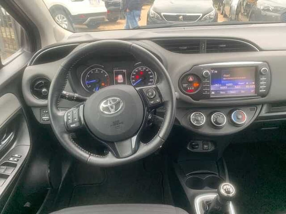 Toyota Yaris usata a Roma (13)