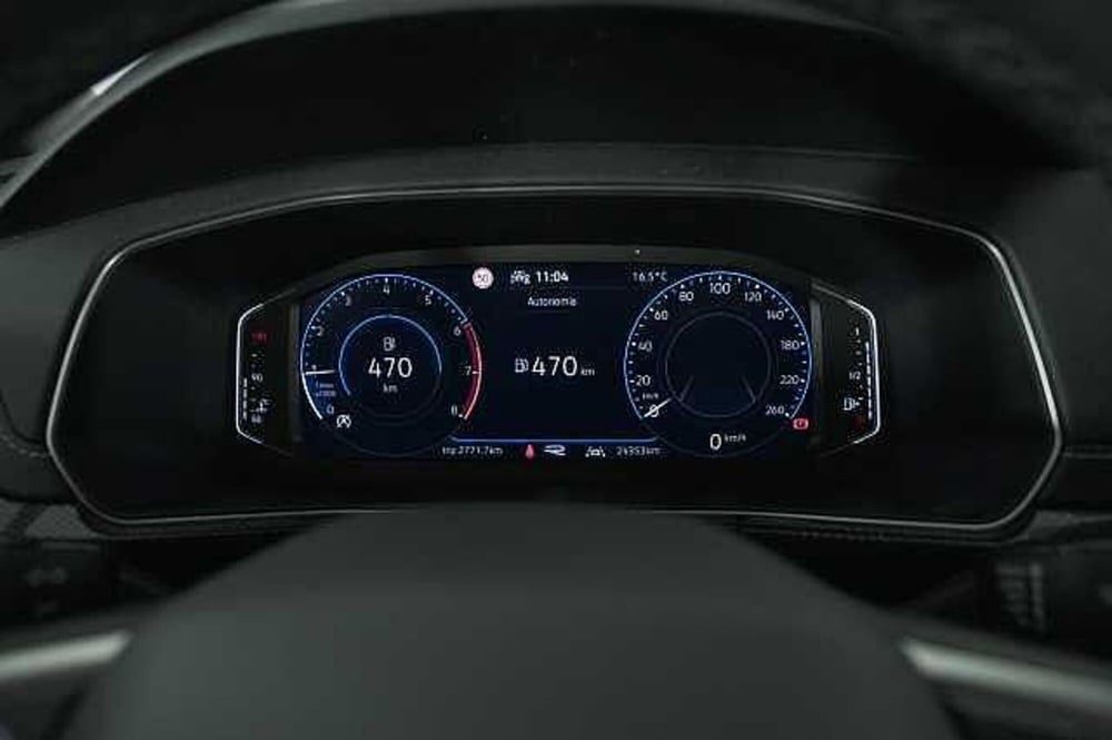 Volkswagen T-Cross usata a Como (19)