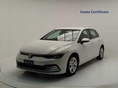 Volkswagen Golf 1.5 TGI DSG Style del 2021 usata a Pratola Serra