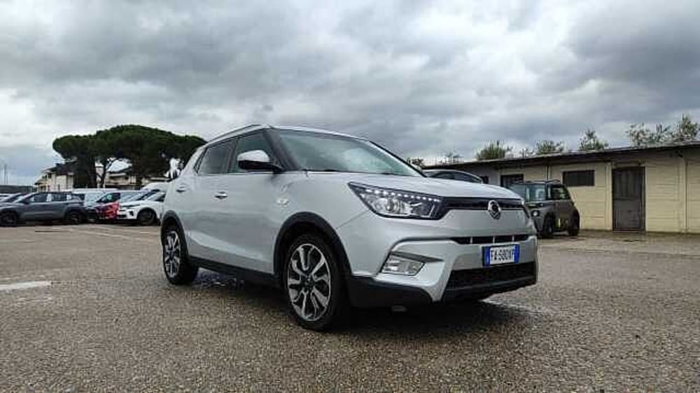 Ssangyong Tivoli usata a Firenze (13)