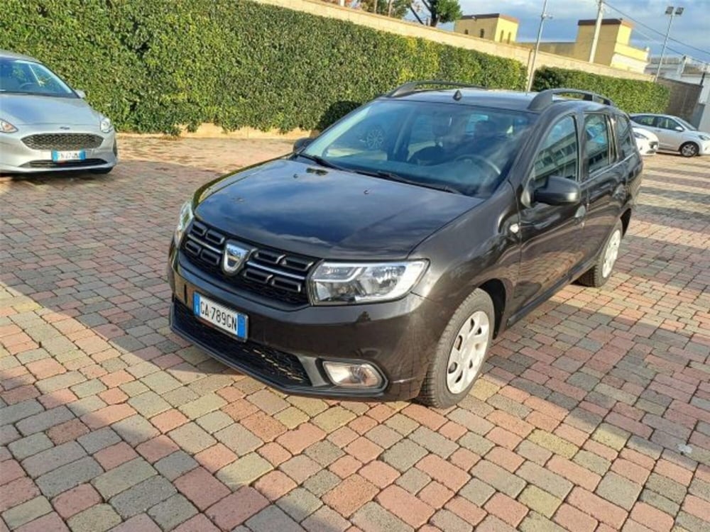 Dacia Logan usata a Bari (3)