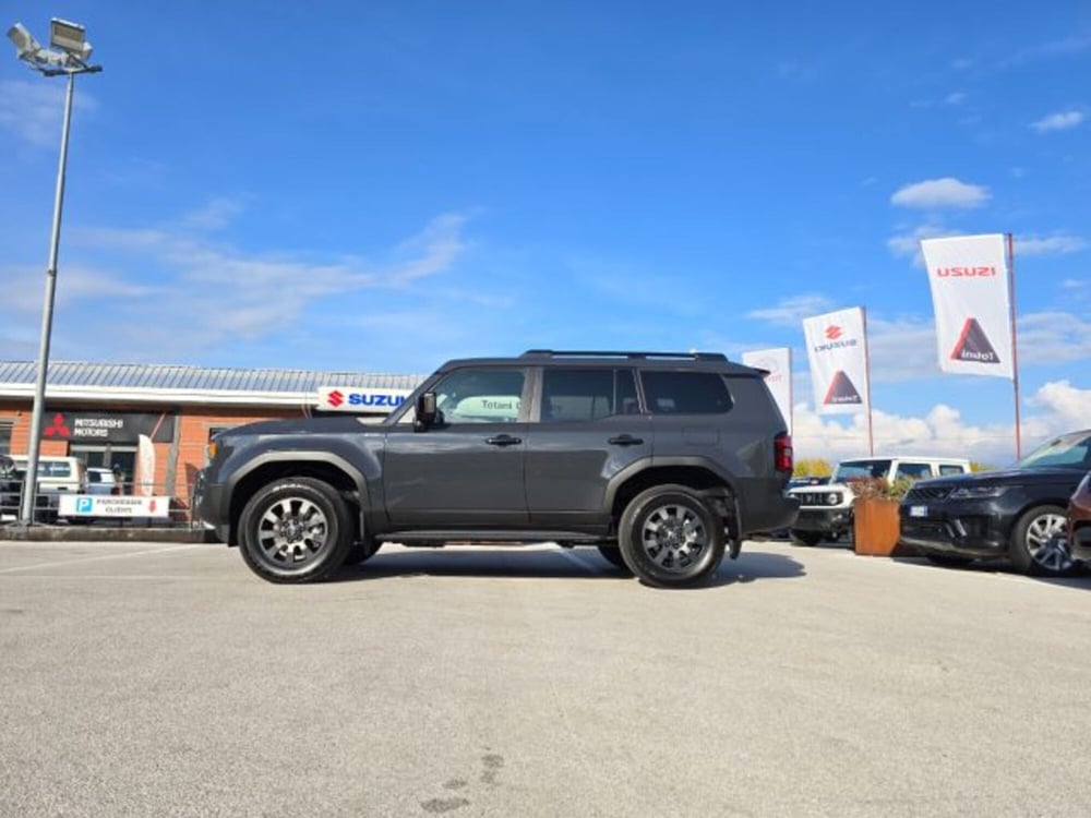 Toyota Land Cruiser nuova a L'Aquila (6)