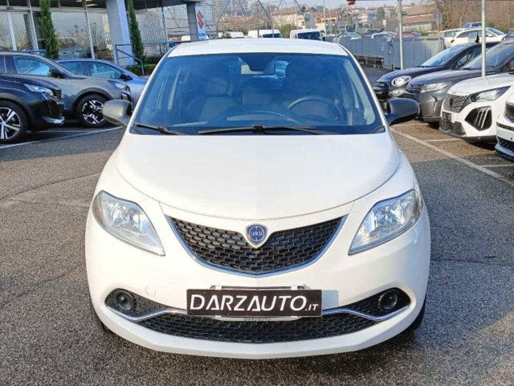 Lancia Ypsilon usata a Brescia (2)