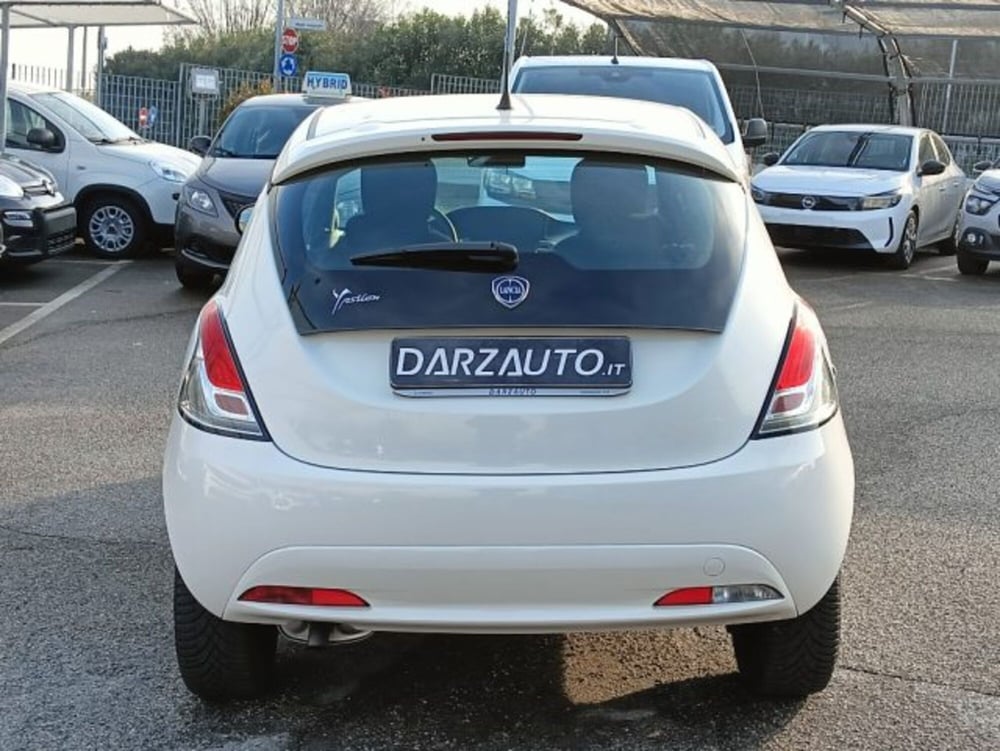 Lancia Ypsilon usata a Brescia (20)