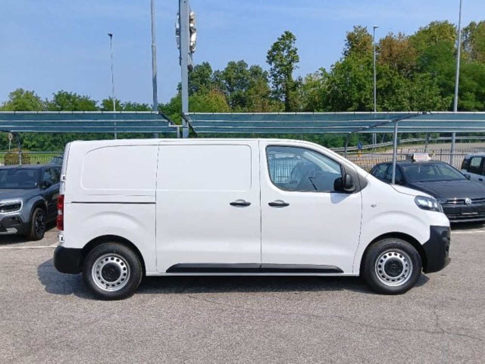 Opel Vivaro Furgone nuova a Brescia (4)