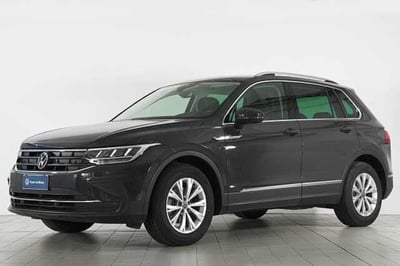 Volkswagen Tiguan 1.5 TSI ACT Life del 2022 usata a Lipomo