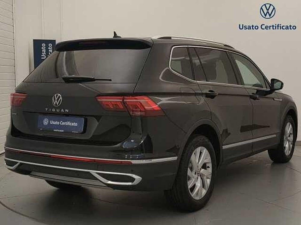 Volkswagen Tiguan nuova a Varese (5)