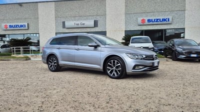 Volkswagen Passat Variant 2.0 TDI SCR 190 CV DSG Executive BMT  del 2019 usata a Oristano