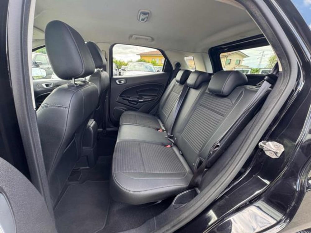 Ford EcoSport usata a Lucca (8)