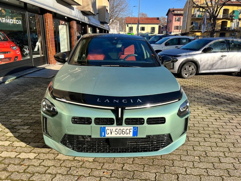 Lancia Ypsilon usata a Milano (2)