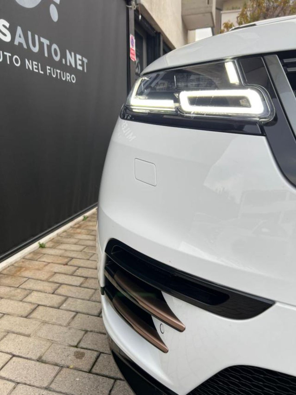 Land Rover Range Rover Velar usata a Padova (7)