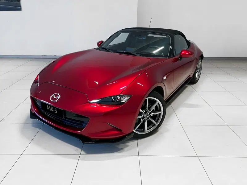 Mazda MX-5 nuova a Napoli (2)