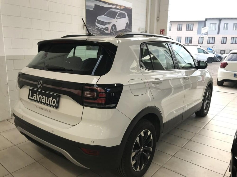 Volkswagen T-Cross usata a Milano (4)