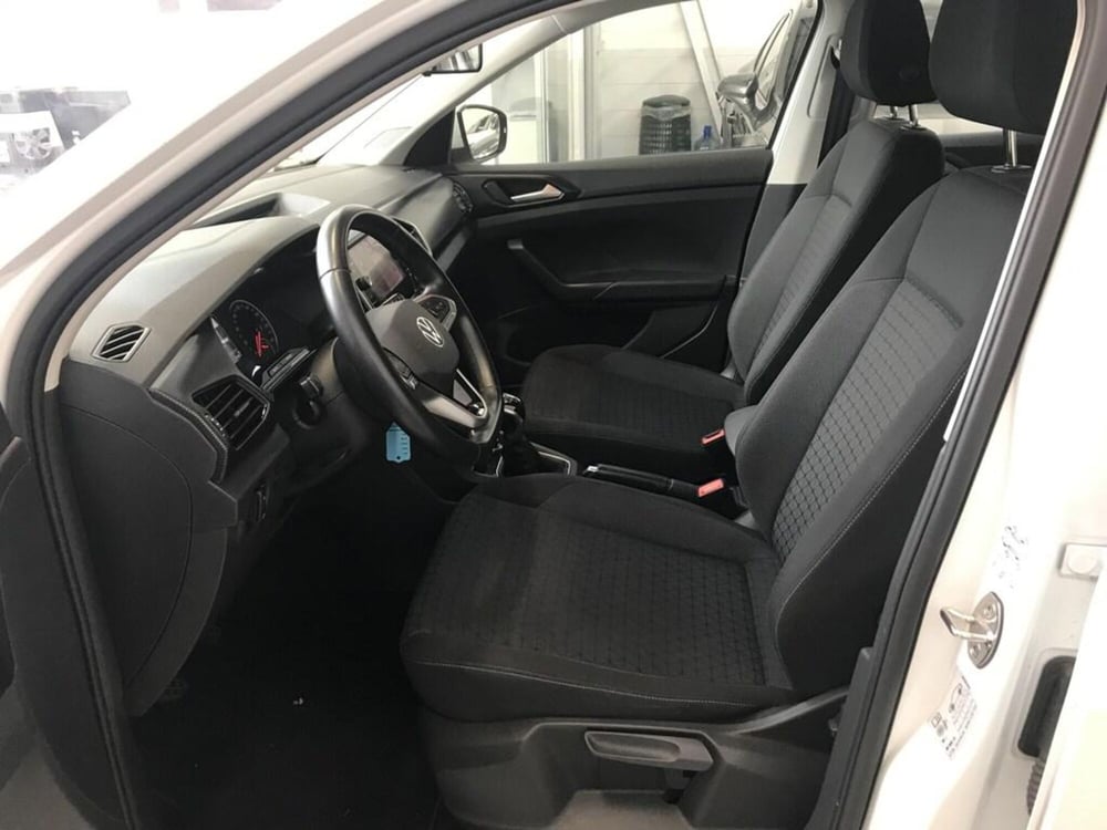 Volkswagen T-Cross usata a Milano (7)