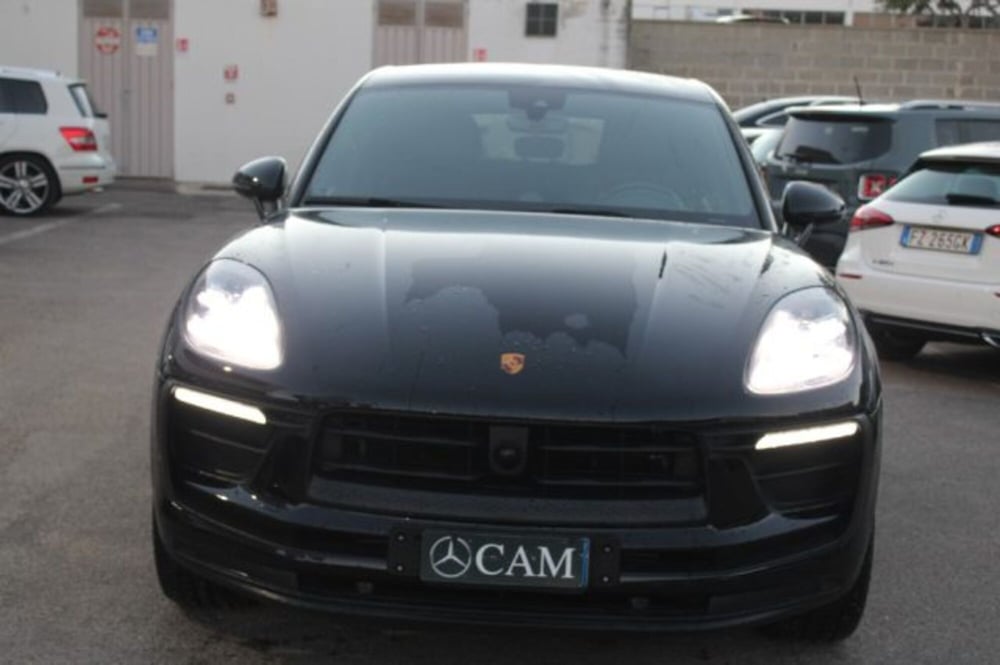 Porsche Macan usata a Lecce (2)