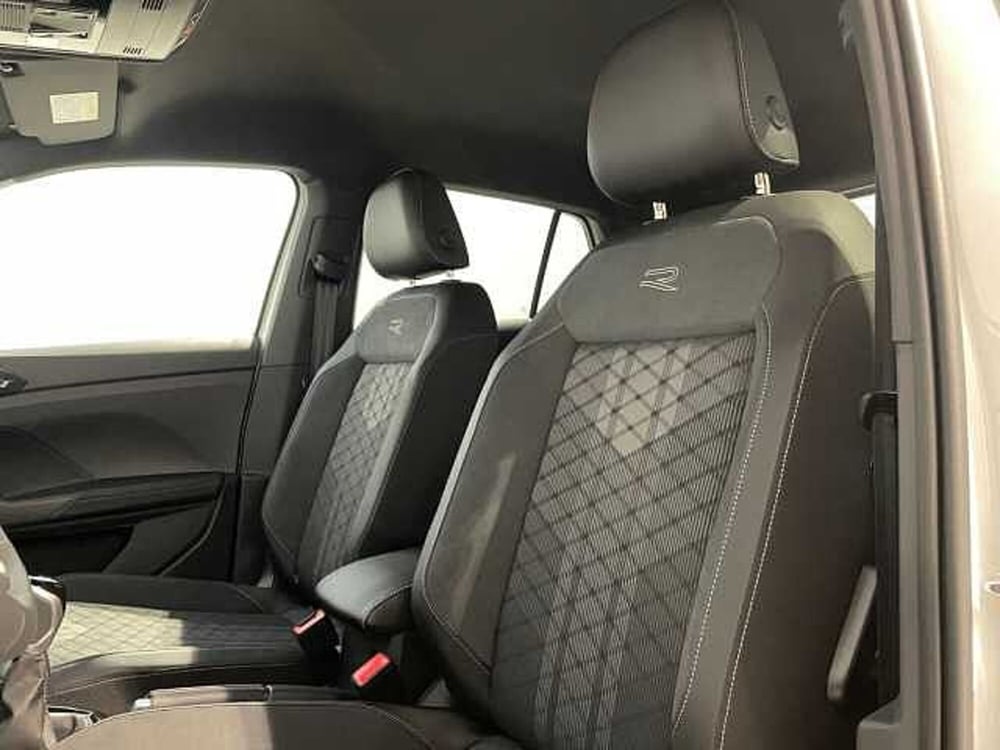 Volkswagen T-Cross nuova a Ravenna (18)