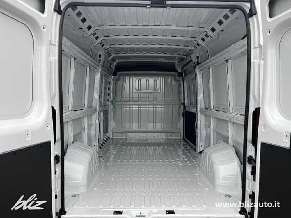 Peugeot Boxer Furgone nuova a Udine (12)