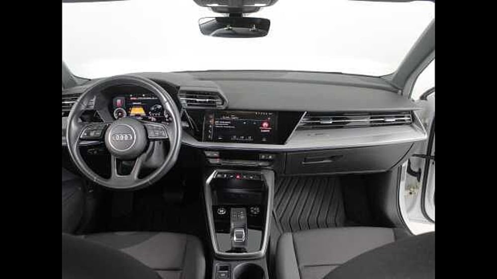 Audi A3 Sportback usata a Palermo (5)