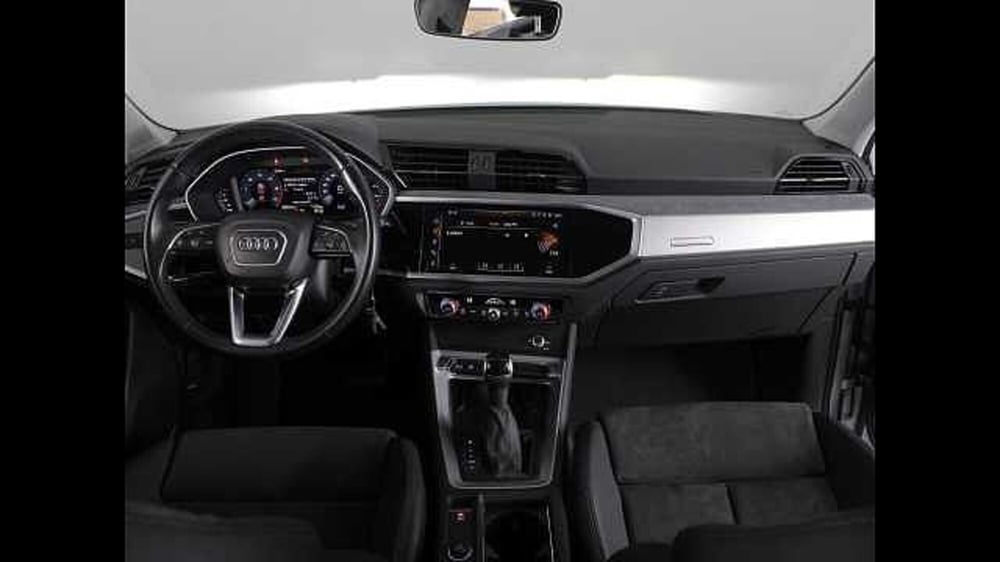 Audi Q3 Sportback usata a Palermo (5)