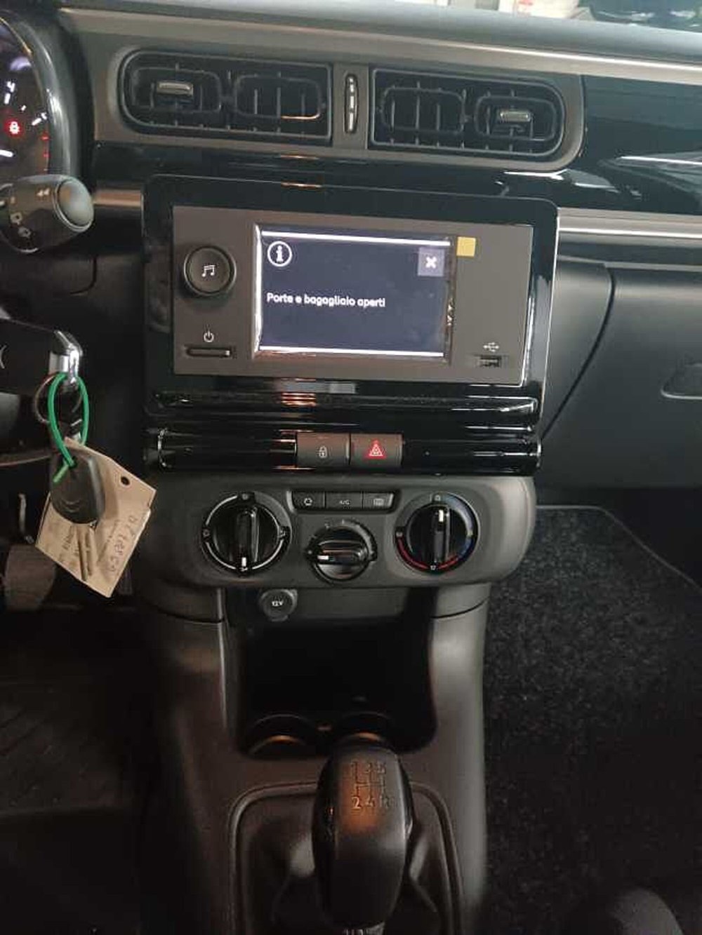 Citroen C3 nuova a Savona (13)